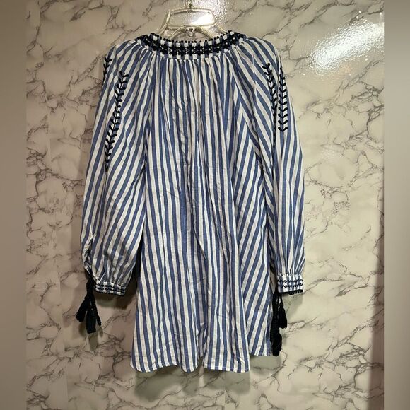 Zara Trafulac Oversized Blue and White
Embroidered Top Size M - Picture 9 of 10